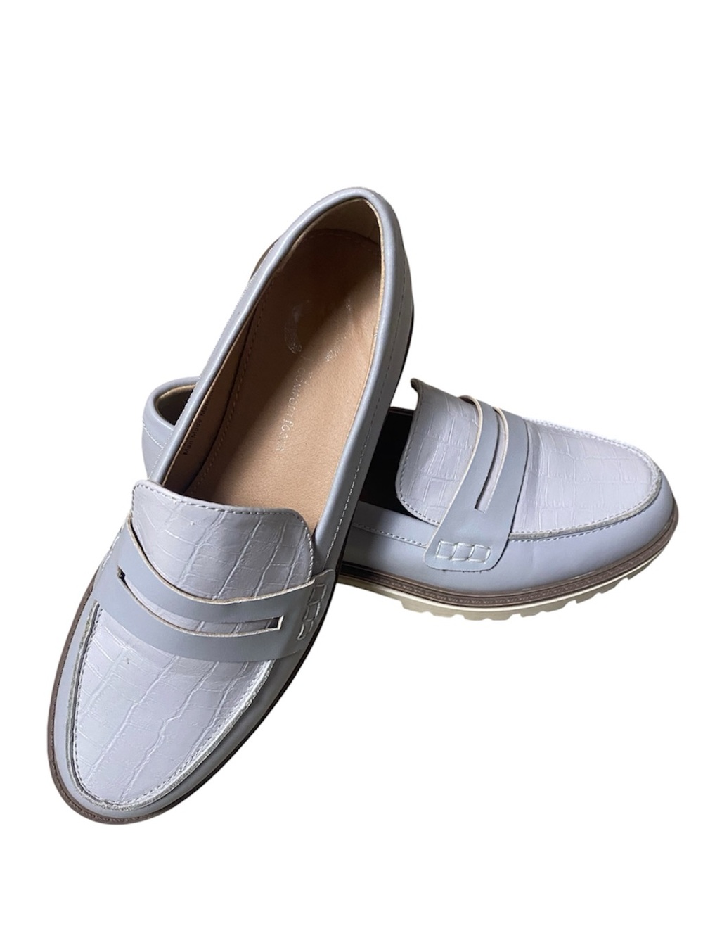 Journee Collection Kenley White Croc-Embossed Penny Loafers 7.5